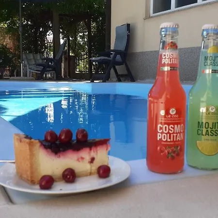 Apartment Vrljika,with Private Pool,bikes,garage *