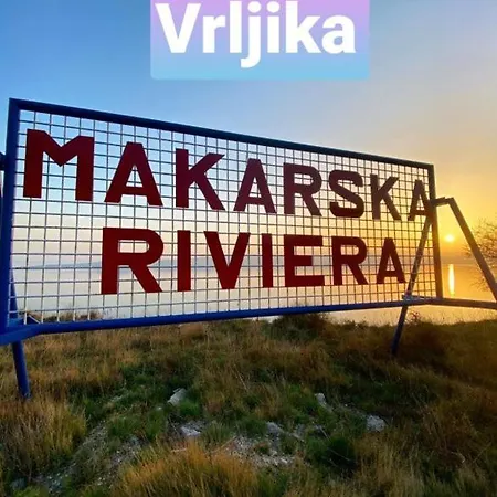 Vrljika,with Private Pool,bikes,garage *