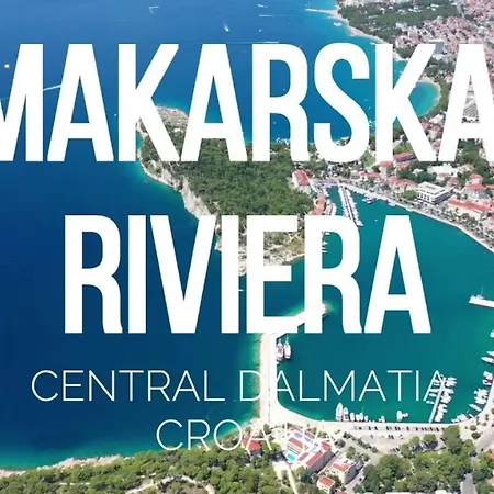 Apartment Vrljika,with Private Pool,bikes,garage *