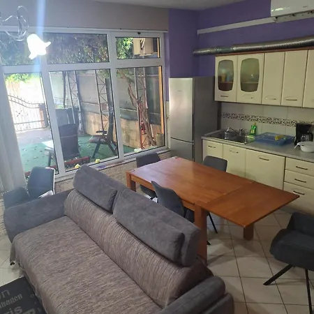 Apartment Vrljika,with Private Pool,bikes,garage Imotski
