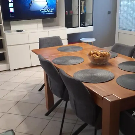 Vrljika,with Private Pool,bikes,garage * Імотскі