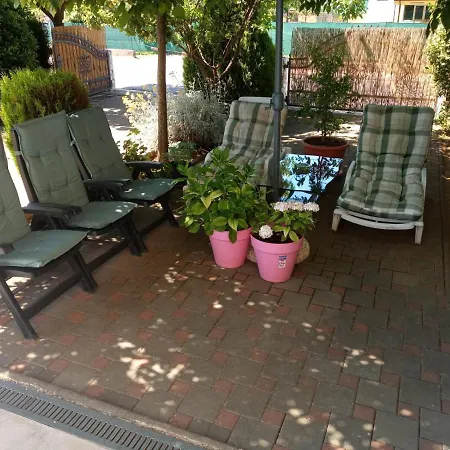 Vrljika,with Private Pool,bikes,garage Apartment *
